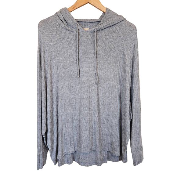 Chaser Waffle Knit Long Sleeve Top With Hood in Gray Size Medium - Picture 2 of 8